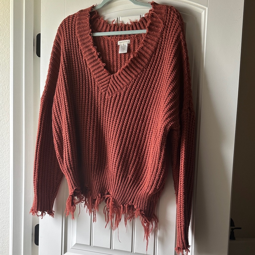Boutique V-Neck Sweater - Warm Rust